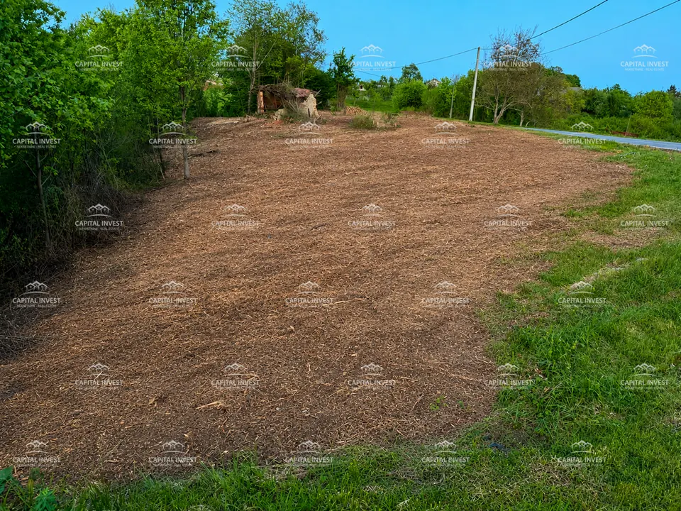 Komplex aus Bau- und Landwirtschaftsflächen, Cerovački Galovići, Duga Resa